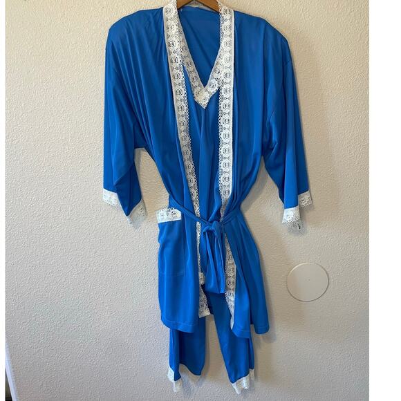 VTG Hand Made Blue Lace Trim 3 Piece Pajama Sleep Set Robe Shirt & Pants Small - Picture 2 of 12